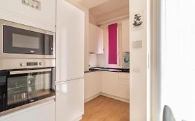 Charme & The City Apartment